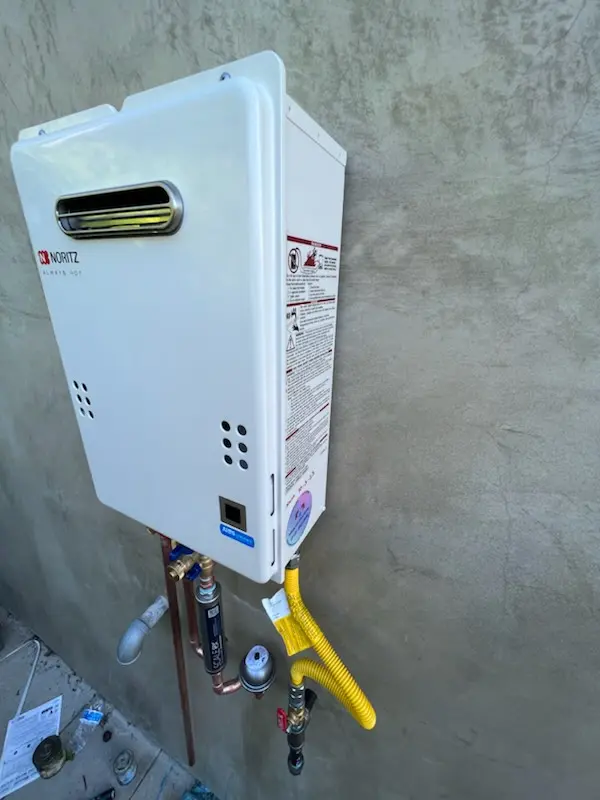 Tankless water heater installation for Lakewood Estates homes